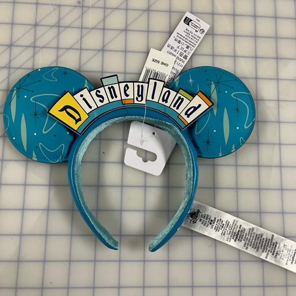 New DISNEYLAND MICKEY EARS HEADBAND Teal Blue Making Magic - Picture 1 of 3